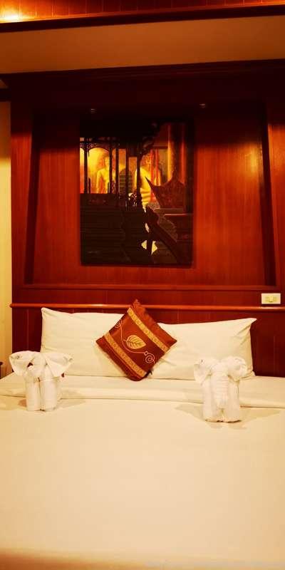 Will be staying in this room for a week
As I travel to other..