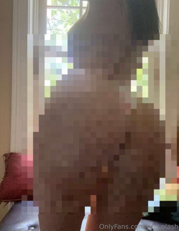 100 likes and ill post the uncensored pic here ;)