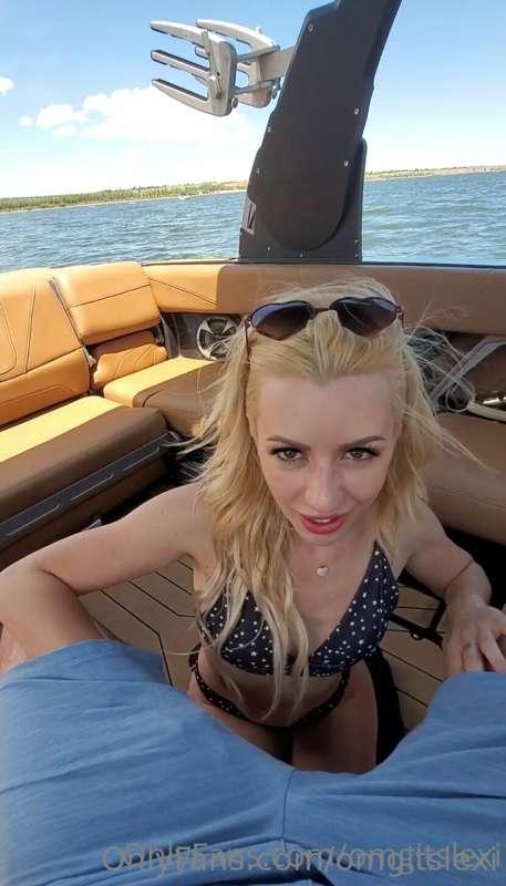He took me out on his boat of course I sucked his dick 😘