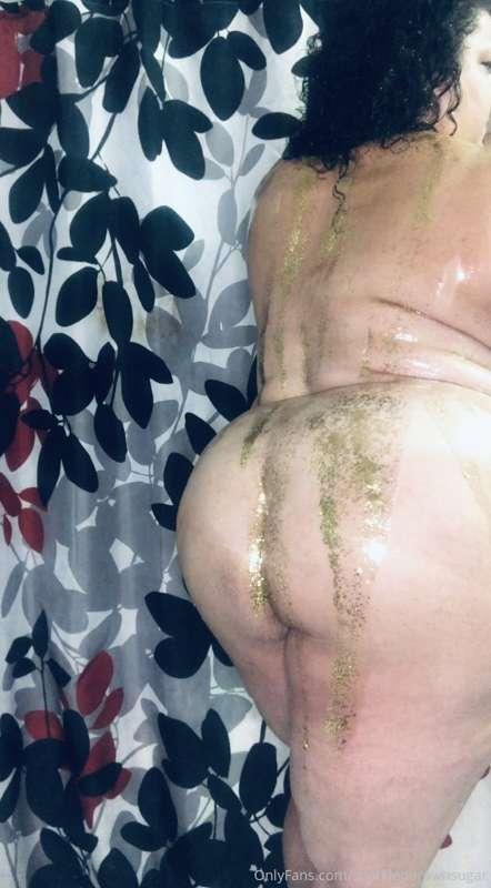 Waiting for that drip 💦💧

🍑Happy Hump Wednesday😘