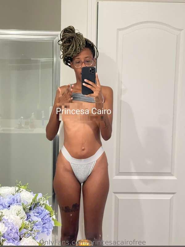 You want to see these little boobs, don’t you?VIP - @princes..