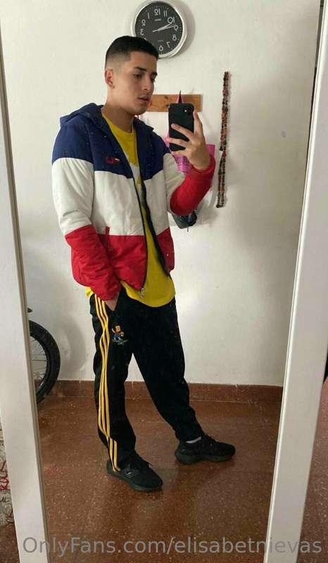 @ivanlouis
HOT ARGENTINE BOY🇦🇷🔥
I really want to have fun an..