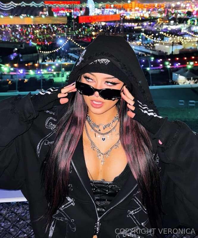 you see me at the festival like this.. wyd????????