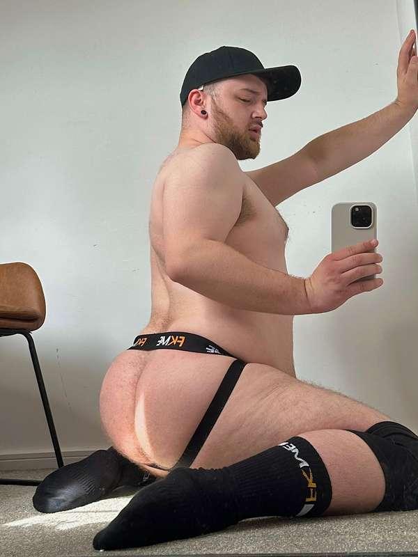 Do you like my new jock? 😈
