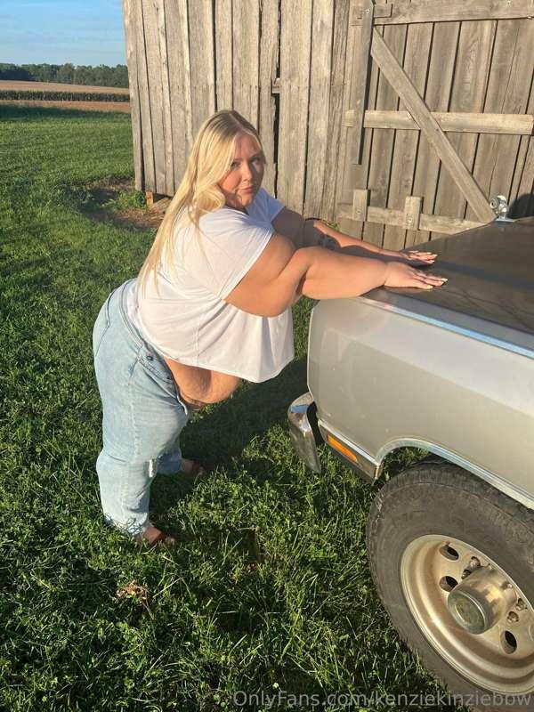 kenziekinziebbw image #5