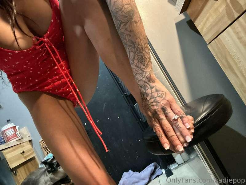 Good morning ☀️ #bodysuit #stars #red