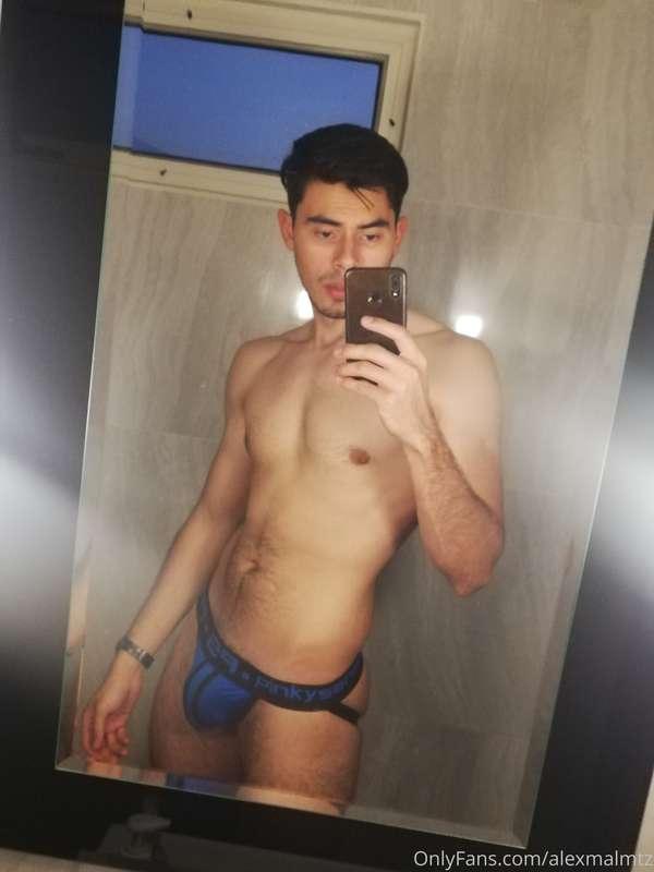Di les gustan los jockstrap?
