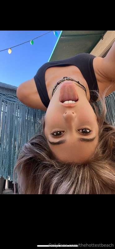 Give me all your attention daddy 😉😋