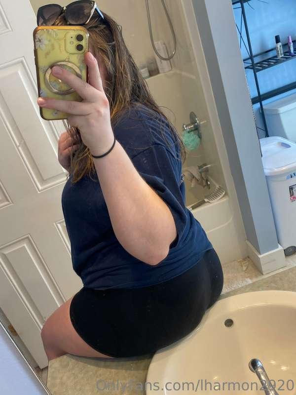 Let me sit on you 🥵