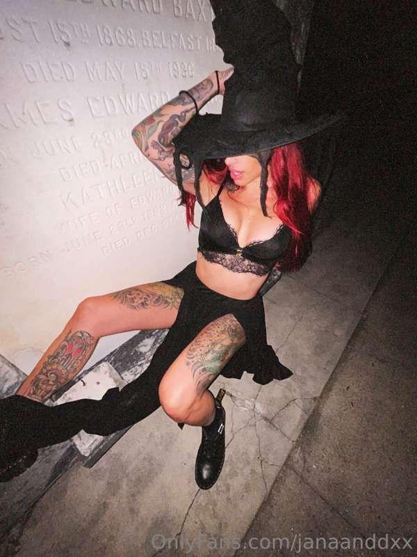 🖤👻