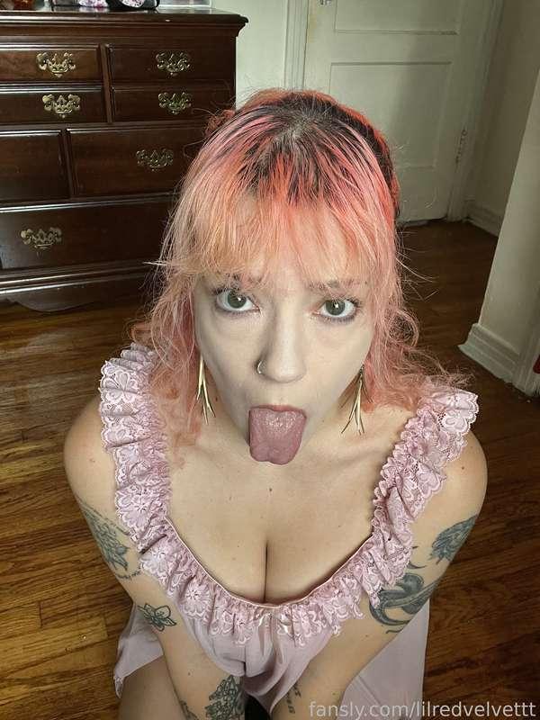 lilredvelvettt image #1