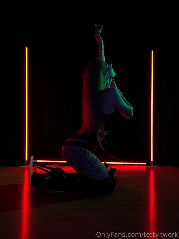 tetty.twerk image #21