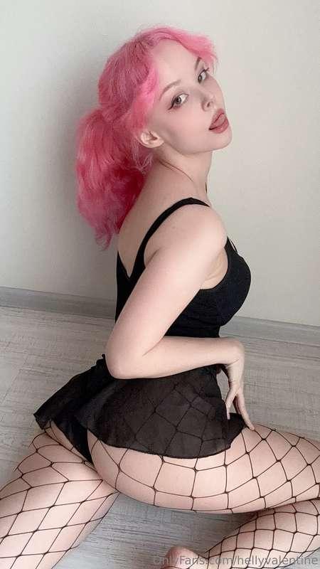 hellyvalentine image #24