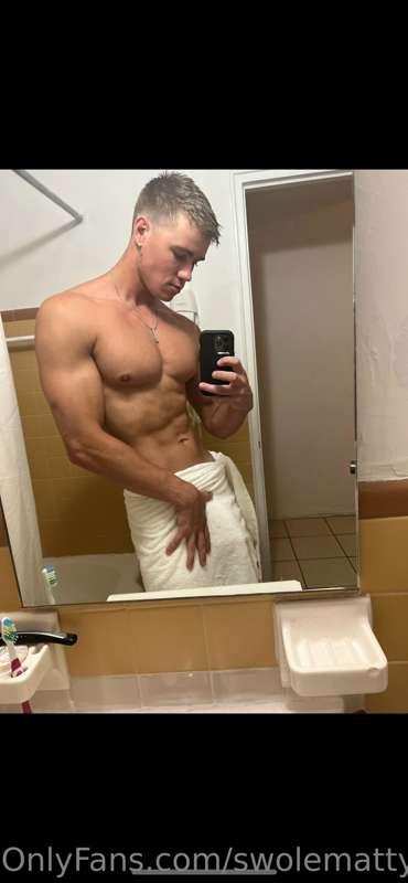 Checkout dms 😈 .  I almost never post nude but these are 🔥