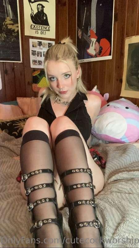 daddy always said no shoes on the bed, but he’s not here so ..