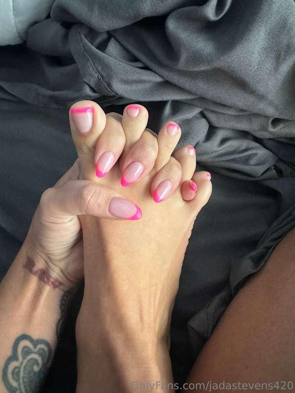 So who wants to sponsor my birthday pedicure???