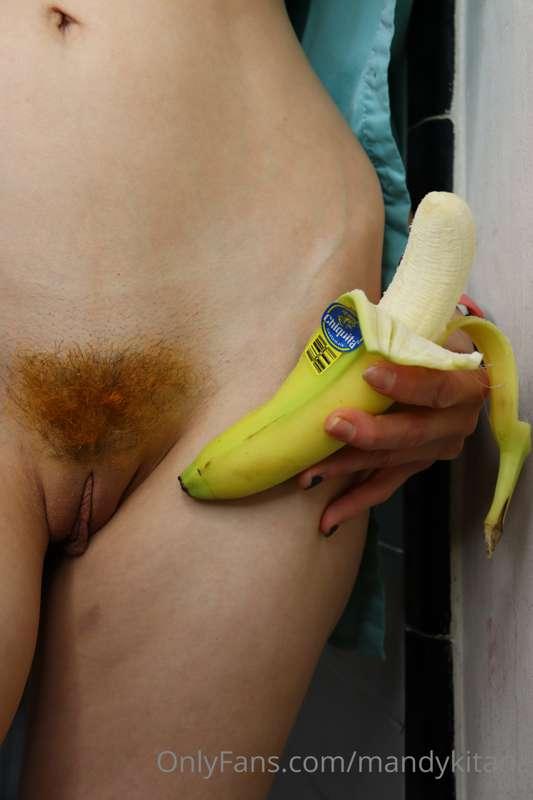 Art is Bananas 🍌👩🏻‍🦰👀🥵🤌 Friday night fap brought to u by #Re..