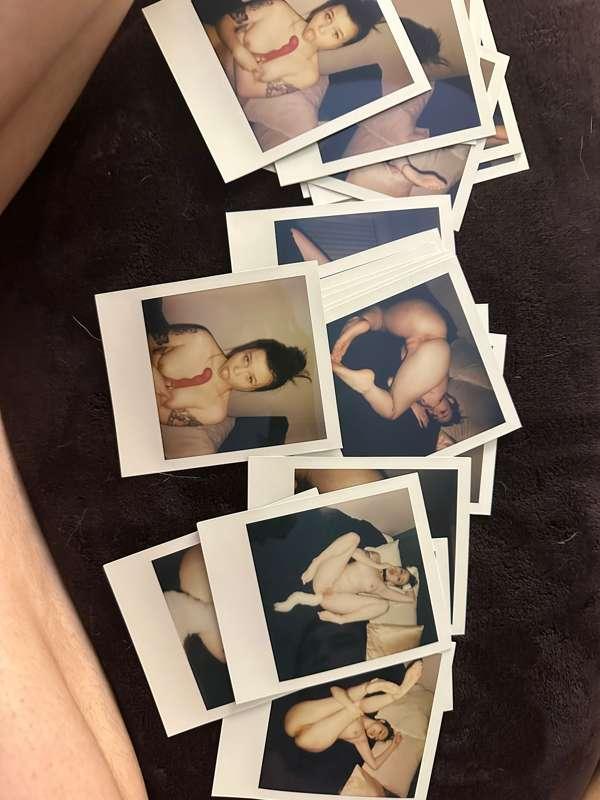 Custom Polaroid bb 🥰😘💘 I had so much fun shooting these!!!