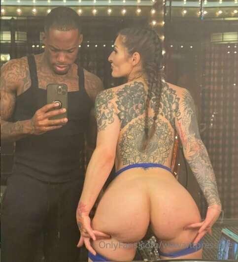 🚨NEW SCENE ALERT🚨

GUESS WHO JOINED ME FOR A BATHTUB FUCK??😈..