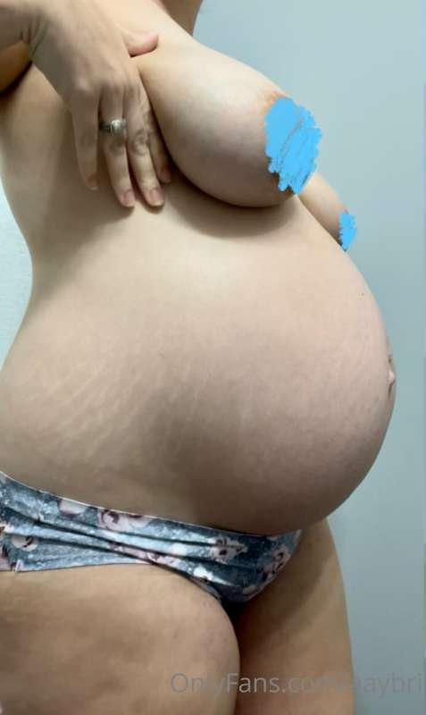 Unlock now to watch me play with my titties as I bounce and ..