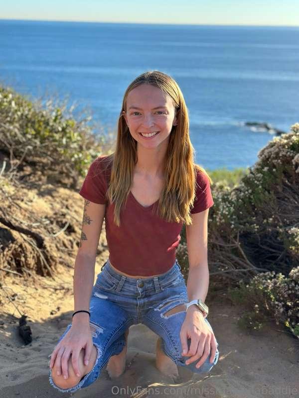 Took some pictures by the beach:)