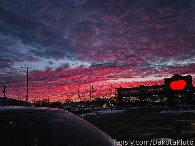 I've been so sleepy lately, and I feel so lost in life. My car that was supposed to get fixed needed a new engine and all new brakes, tires, and a battery, and even after all that they said that they don't know if it will need new transmission. So we are junking it. What do I do??? I don't want to buy a new car for 11 months and I don't know about leasing either... If you have tips on what to do let me know!!

Here's a pretty sunset, a cute bra picture I took last night and my bruise I got from falling down 😵‍💫😵‍💫

Also I made a new tiktok!! Check it out!!