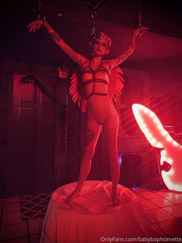 Cupid's kink (bts from last nights #sexparty)
