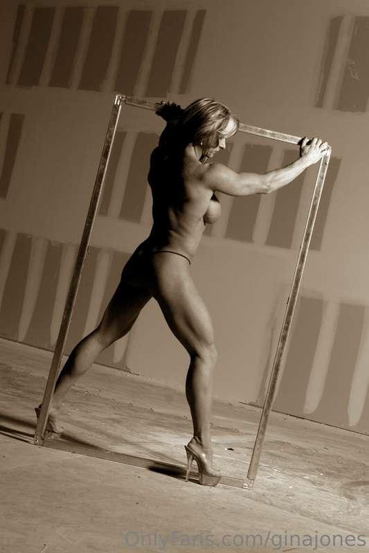 ginajones image #22