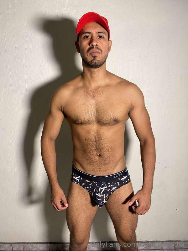 70% discount now!Hello!! I am a 26-year-old Mexican male, ed..