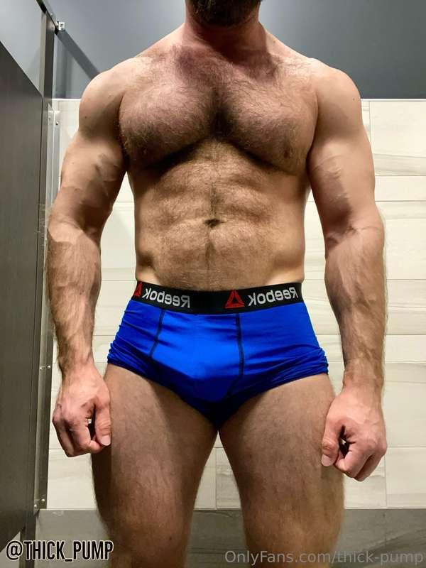 💪 Lunchtime muscle cock 🍆