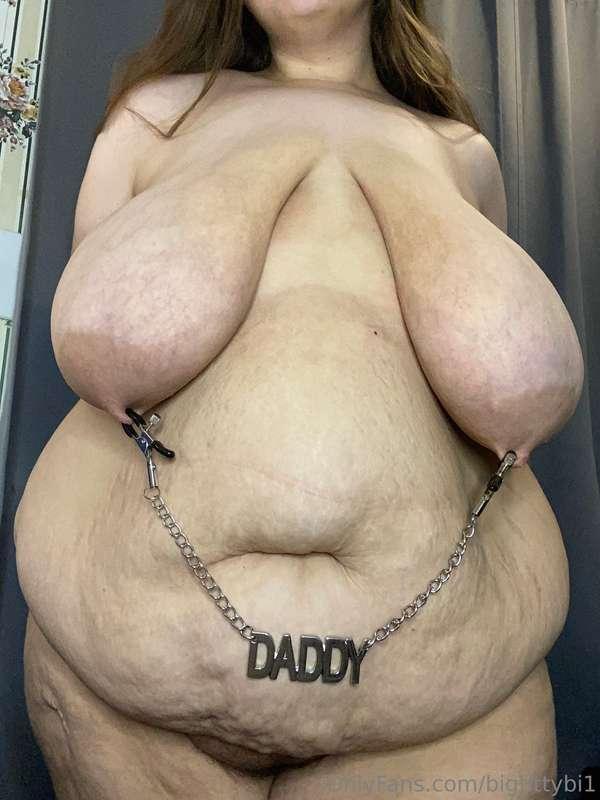 bigtittybi1 image #1