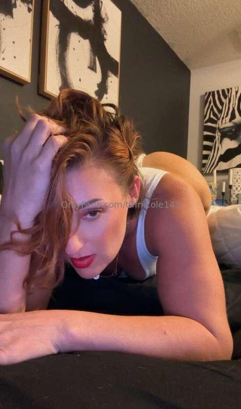 Whats your favorite position? 🥰 I wonder if you can guess wh..