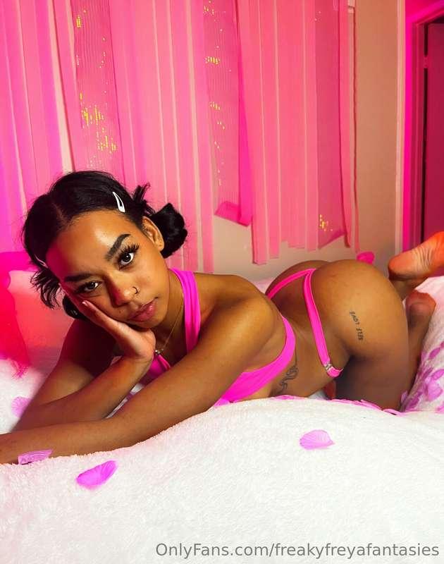 🚨 SPECIAL OFFER 😁 First 3 daddy’s that tip me $15 get a $250..