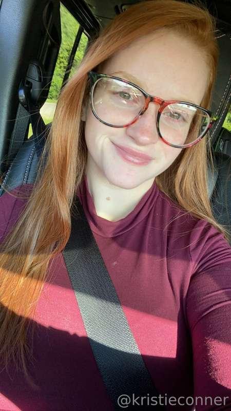 Since I know you guys love my straight hair I took some phot..