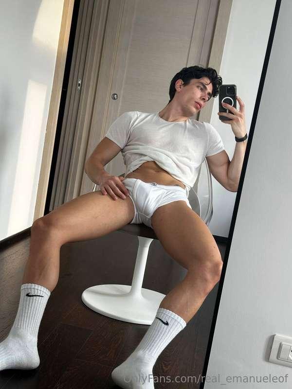 Am I the only one having a morning wood every day?