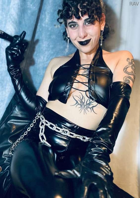 Look at you! Desperate to be under my command... you look so..