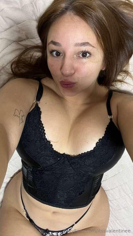 T’imagines ce que j’ai fait juste après cette photo ?🖤