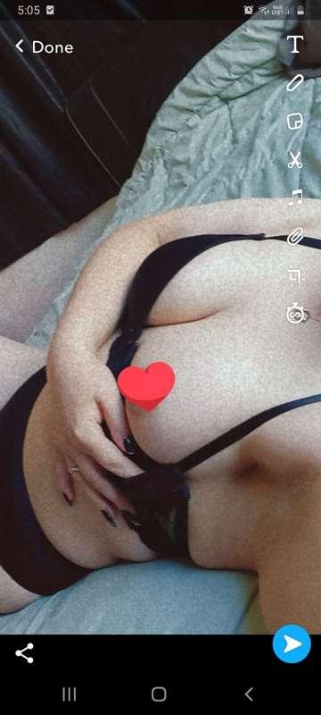 💕Check my new piercing out... tip to see the untouched pic 🤤