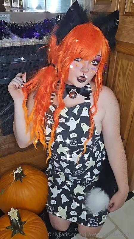 graveyardbabe1031 image #3
