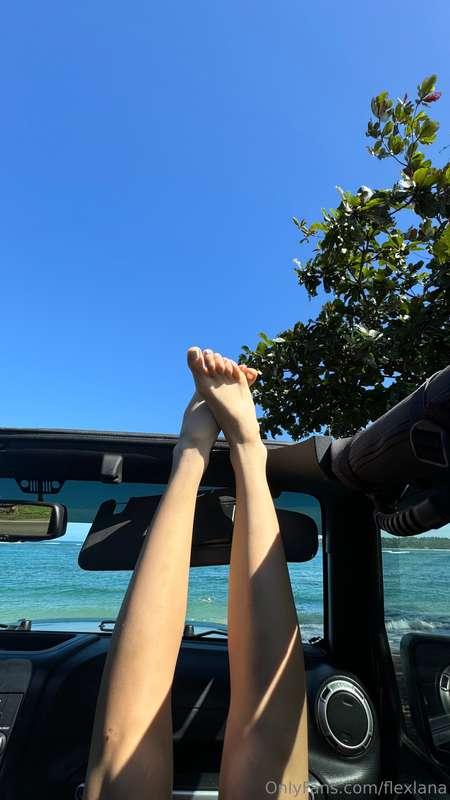 👣 in the sun