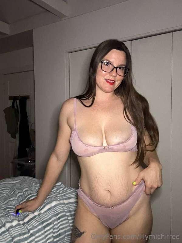 I want to be your step mom @lilymichi