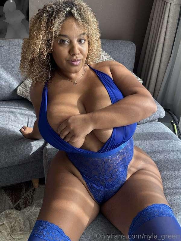 Touch yourself for me… slowly 😏💦