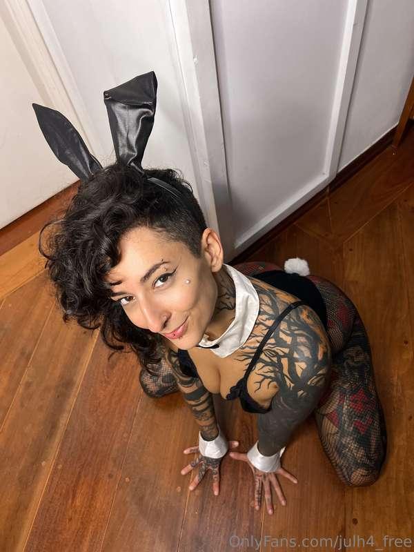 Get ready to worship at the altar of my ass 💦