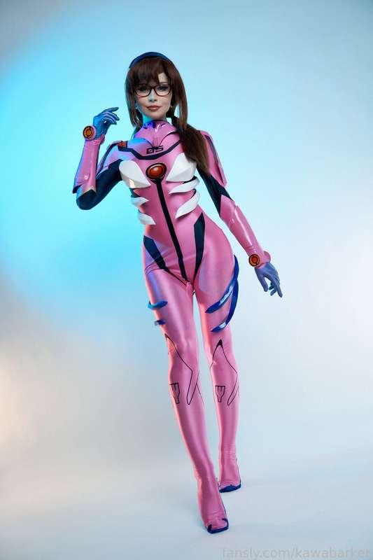 Fourth June HD set with Mari Makinami Illustrious from Evangelion: Rebuild🚀
