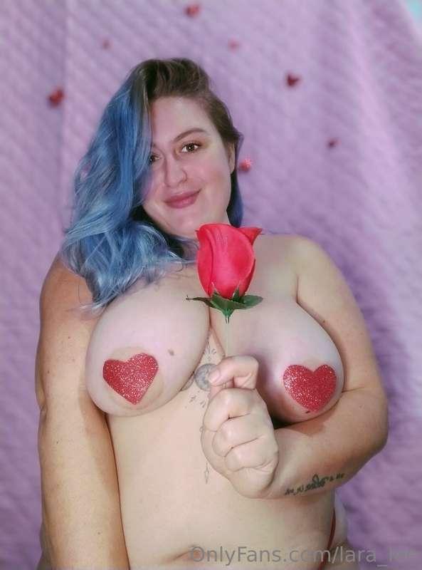It's Valentine's season! Check out this full Valentine's Day..