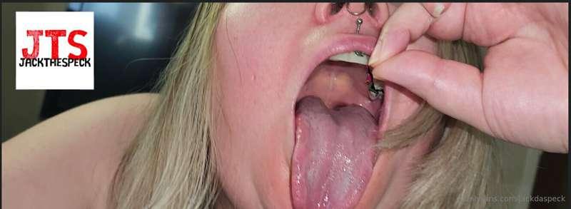 @cass8e likes to do some mixing of her food. Especially when..