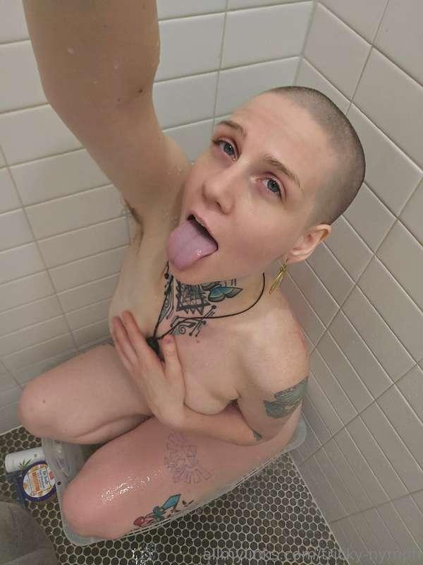 9.18.2025 Photoset + Clip