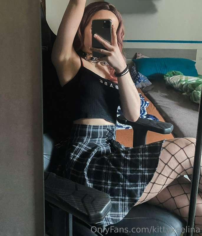 Habt ihr dieses Wochenende was geplant? 😘 Schreibt mir gern ..