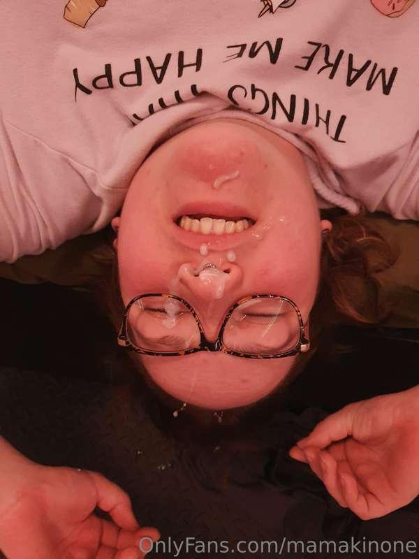 A bit of roleplay last night resulted in me getting a facial..