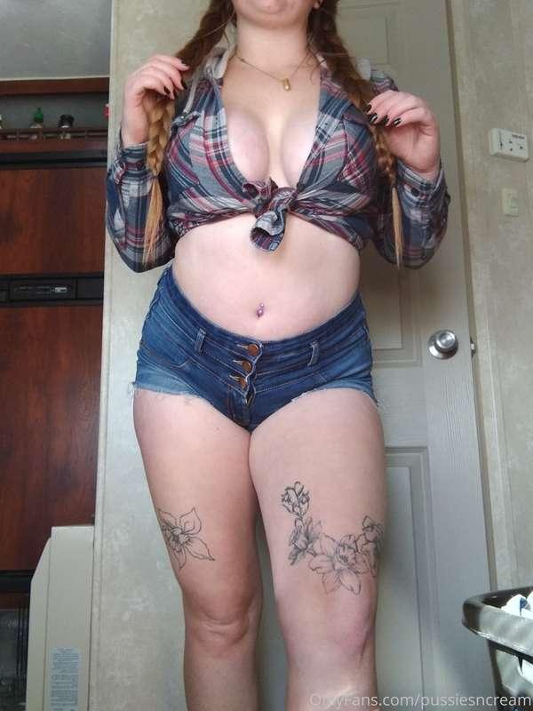 A few more country girl photos cause i made a custom and i r..